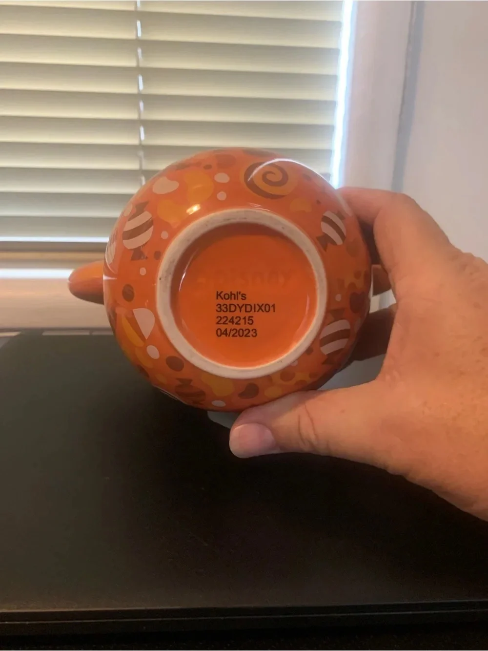 N/A bright orange